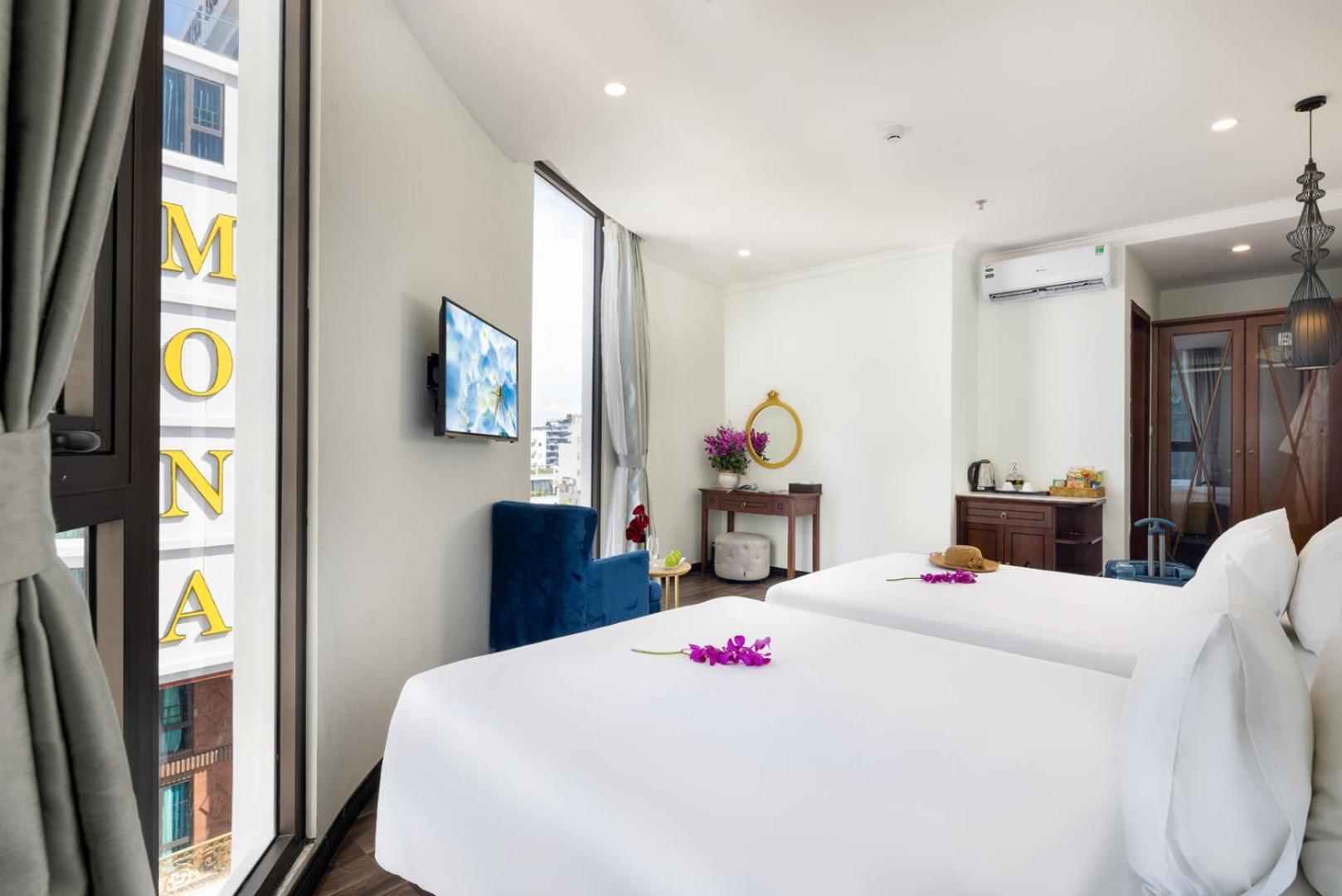 Minh Chau Premium Hotel Danang Exterior photo